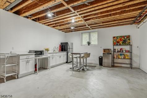 19 Erskine Drive Morristown NJ 07960