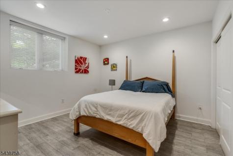 19 Erskine Drive Morristown NJ 07960