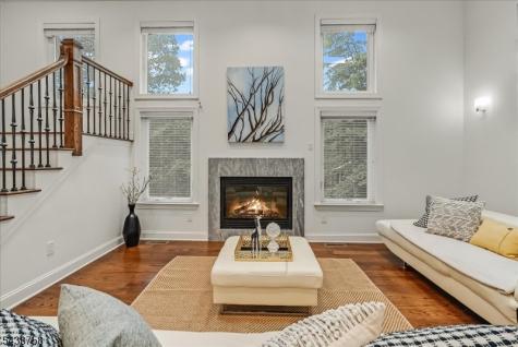 19 Erskine Drive Morristown NJ 07960