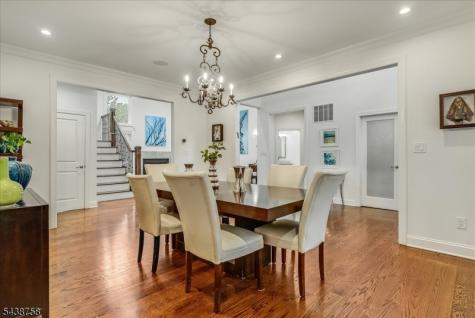 19 Erskine Drive Morristown NJ 07960