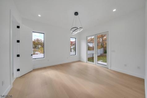 801 Godwin Road Paramus NJ 07652