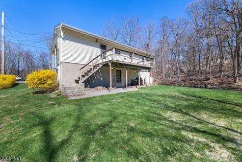 6 Jay Road Vernon NJ 07422