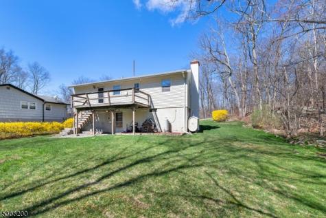 6 Jay Road Vernon NJ 07422