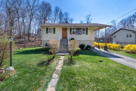 6 Jay Road Vernon NJ 07422