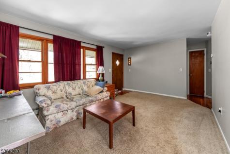6 Jay Road Vernon NJ 07422