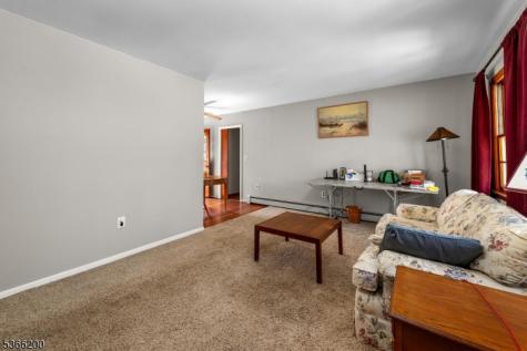6 Jay Road Vernon NJ 07422
