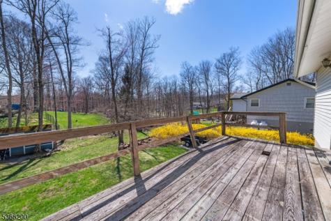 6 Jay Road Vernon NJ 07422