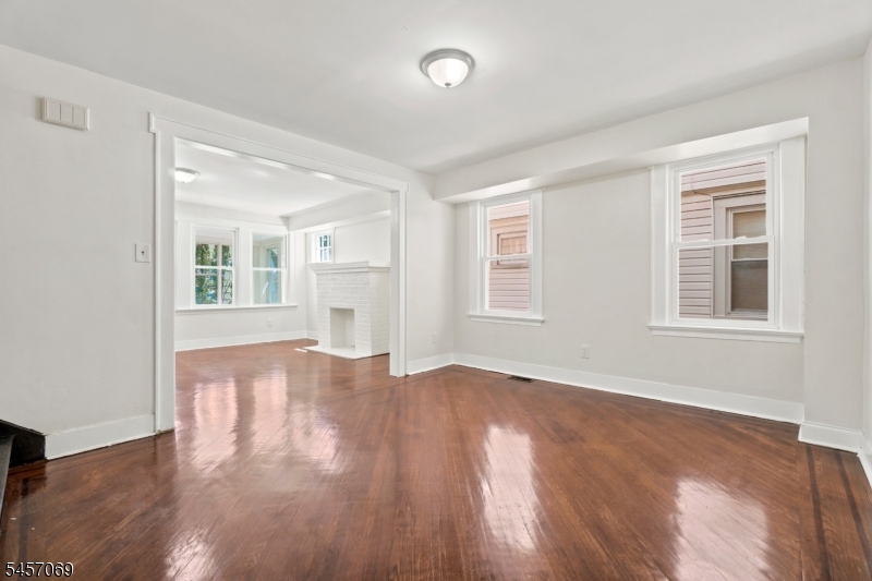 299 Smith Street Newark NJ 07106
