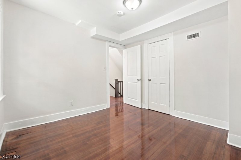 299 Smith Street Newark NJ 07106