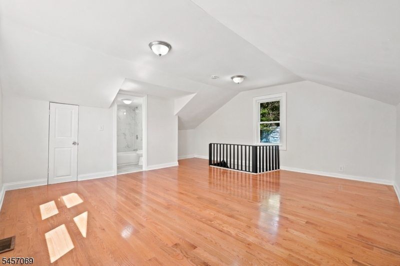 299 Smith Street Newark NJ 07106