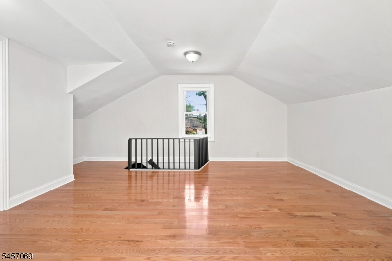 299 Smith Street Newark NJ 07106