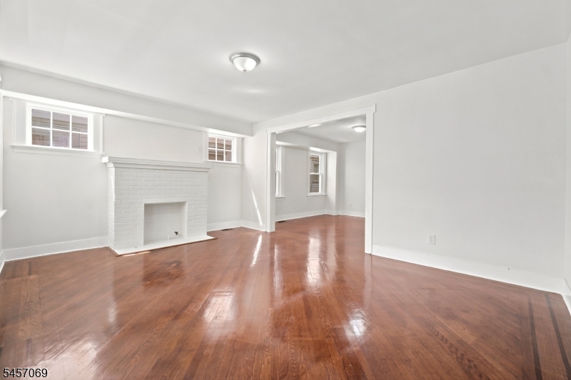 299 Smith Street Newark NJ 07106