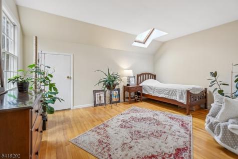 80 Shawnee Path Long Hill NJ 07946