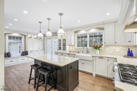 80 Shawnee Path Long Hill NJ 07946
