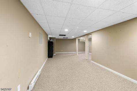 6 Beechnut Drive Washington NJ 07853