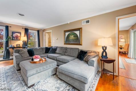 6 Beechnut Drive Washington NJ 07853