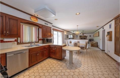 5 Oxbow Lane Hardyston NJ 07416