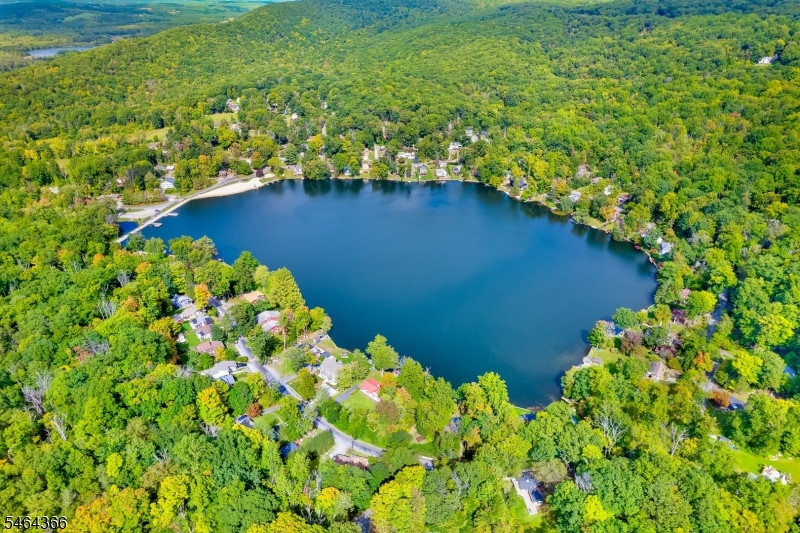 107 Overlook Road Vernon NJ 07461