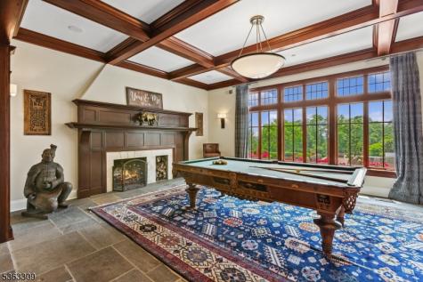 66 Charles Road Bernardsville NJ 07924