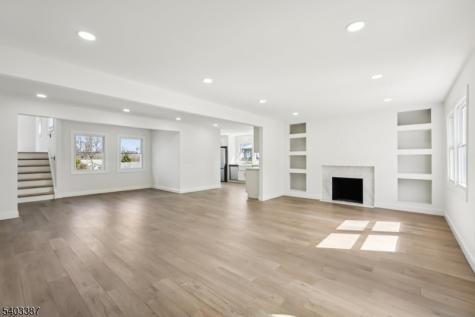 2 Guenter Street Butler NJ 07405