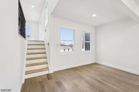 2 Guenter Street Butler NJ 07405