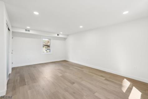 2 Guenter Street Butler NJ 07405