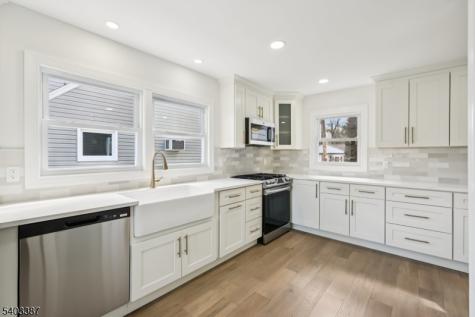 2 Guenter Street Butler NJ 07405