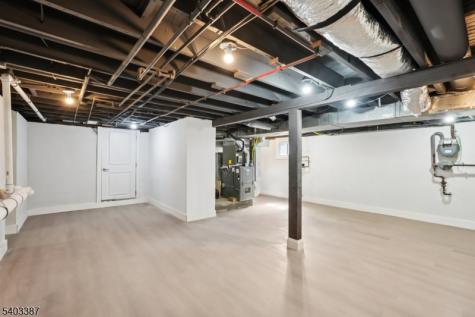 2 Guenter Street Butler NJ 07405
