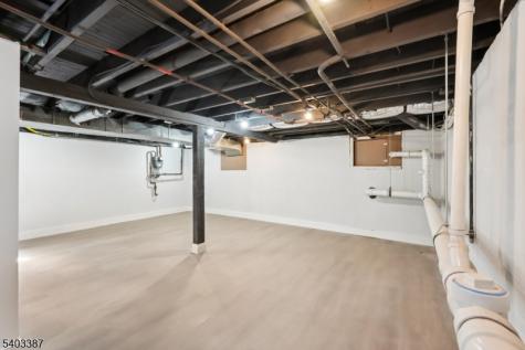 2 Guenter Street Butler NJ 07405
