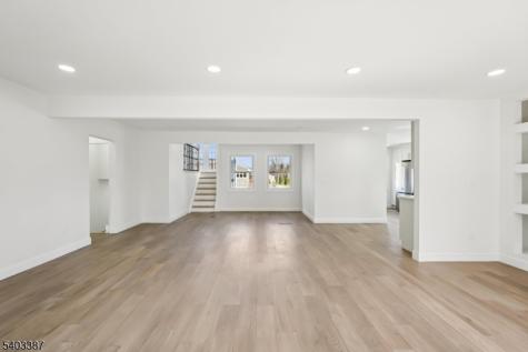 2 Guenter Street Butler NJ 07405