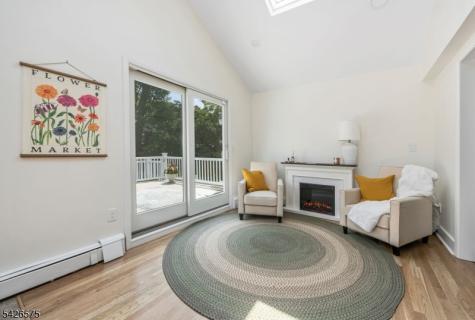 440 Yuhas Drive Paramus NJ 07652