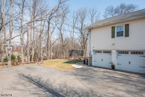 24 Valley View Trail Sparta NJ 07871