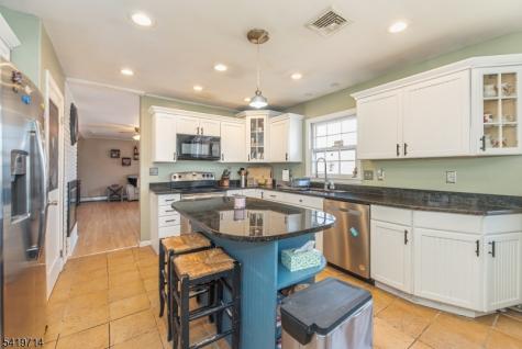 24 Valley View Trail Sparta NJ 07871
