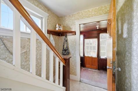 114 Franklin Place Roselle Park NJ 07204