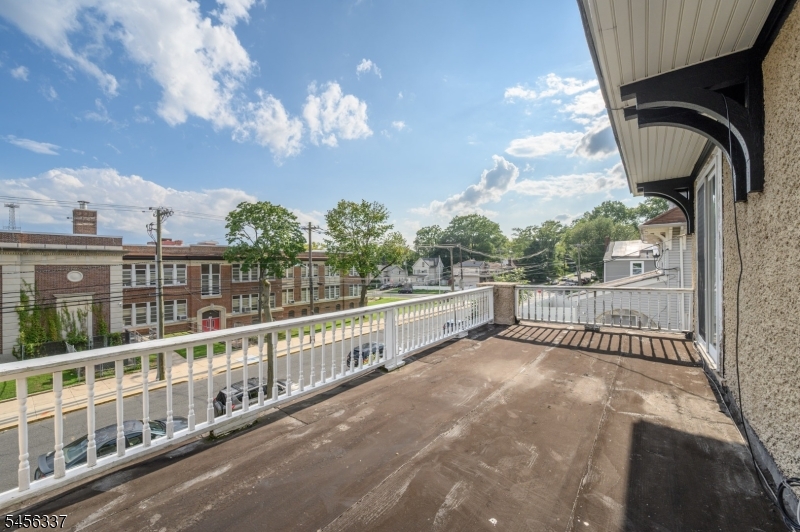 115 E 6th Avenue Roselle NJ 07203