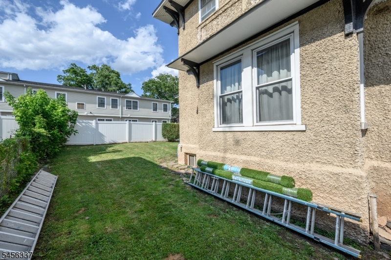 115 E 6th Avenue Roselle NJ 07203