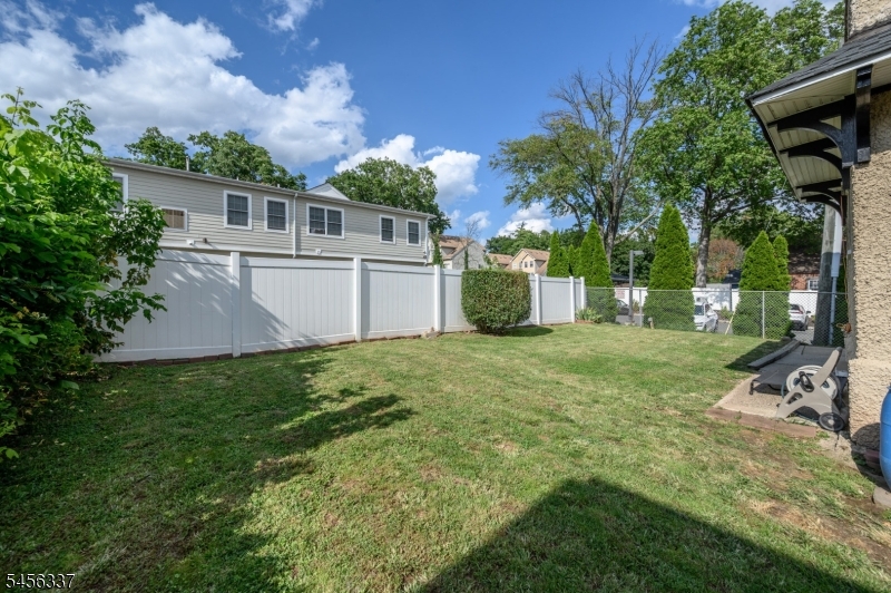 115 E 6th Avenue Roselle NJ 07203