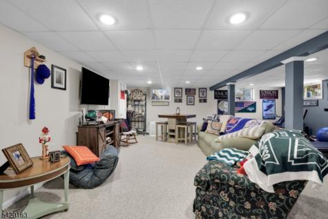 1 Sylvan Court Pequannock NJ 07444