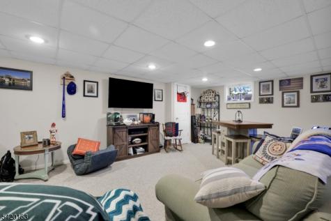 1 Sylvan Court Pequannock NJ 07444
