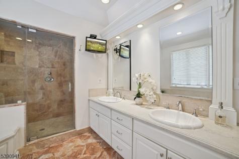 1 Slope Drive Millburn NJ 07078