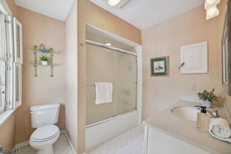 1 Slope Drive Millburn NJ 07078
