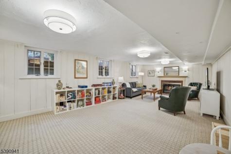 1 Slope Drive Millburn NJ 07078