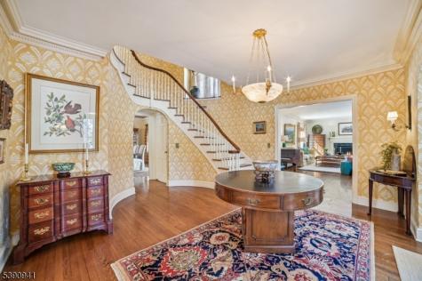 1 Slope Drive Millburn NJ 07078