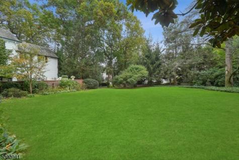 1 Slope Drive Millburn NJ 07078
