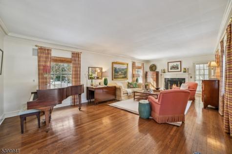 1 Slope Drive Millburn NJ 07078