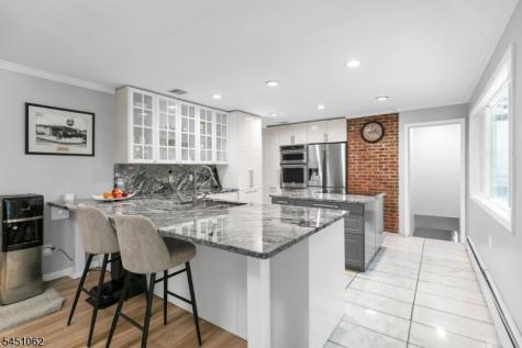 67 Kinnan Way Bernards NJ 07920