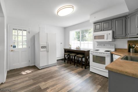 67 Kinnan Way Bernards NJ 07920