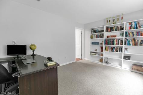 67 Kinnan Way Bernards NJ 07920