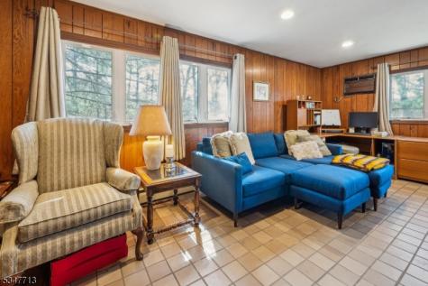 26 Wardell Road Livingston NJ 07039