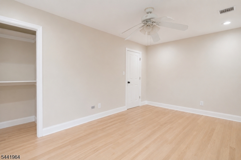 21 Glannon Road Livingston NJ 07039
